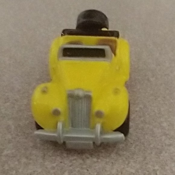 Vintage Micro Machines MG TF Yellow, 1987 Galoob - Picture 4 of 5